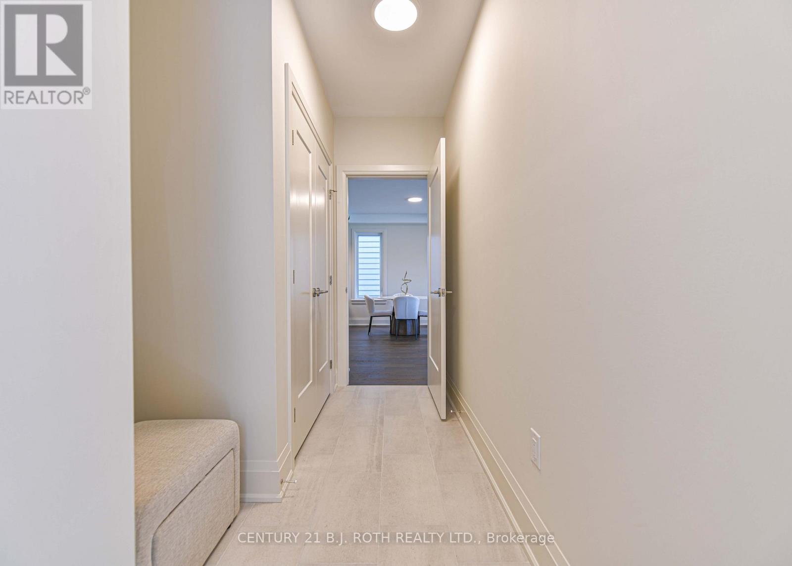 3195 Orion Boulevard Property Photo 15