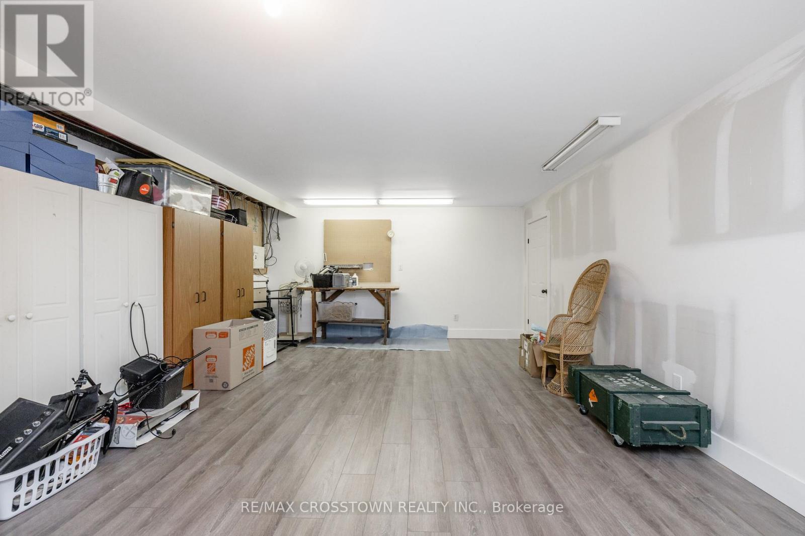 4454 Rosalyn Drive Property Photo 44