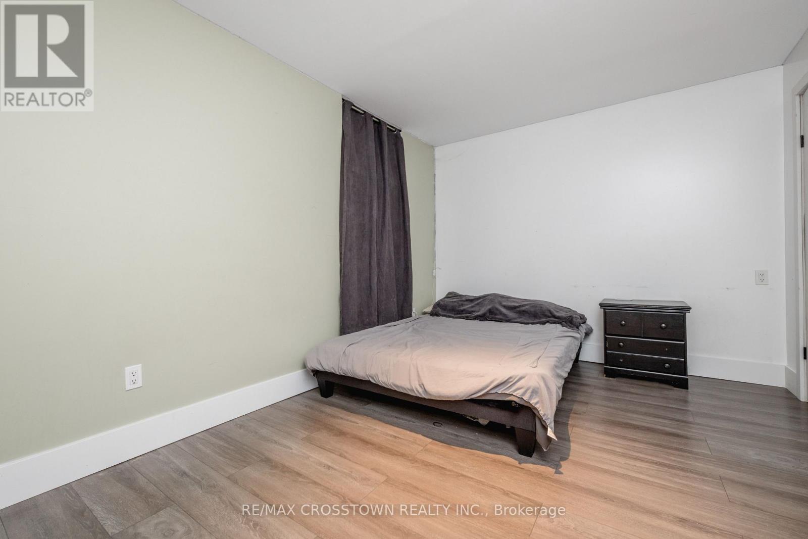 4454 Rosalyn Drive Property Photo 46