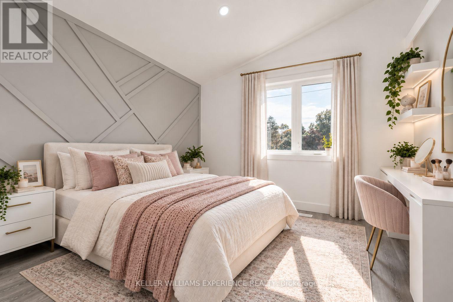 1055 Henry Street Property Photo 10