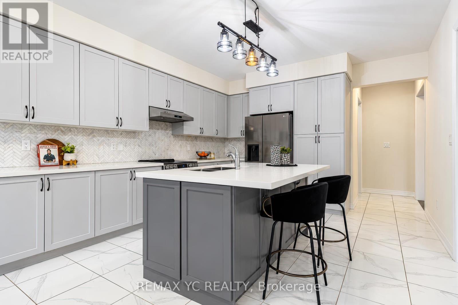 126 Durham Avenue Property Photo 11