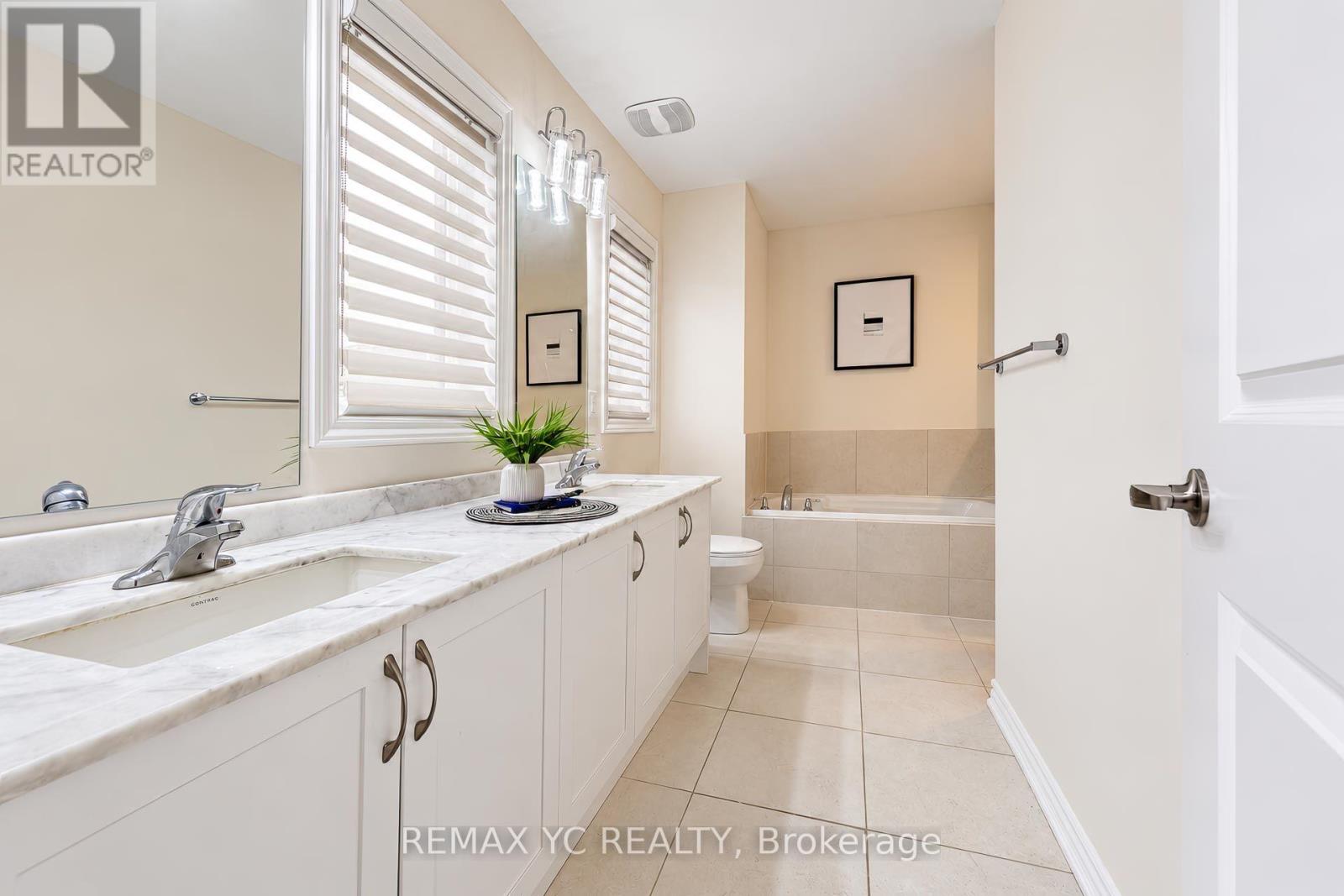 126 Durham Avenue Property Photo 20