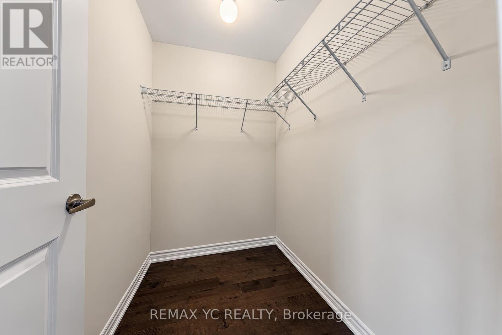 126 Durham Avenue Property Photo 22