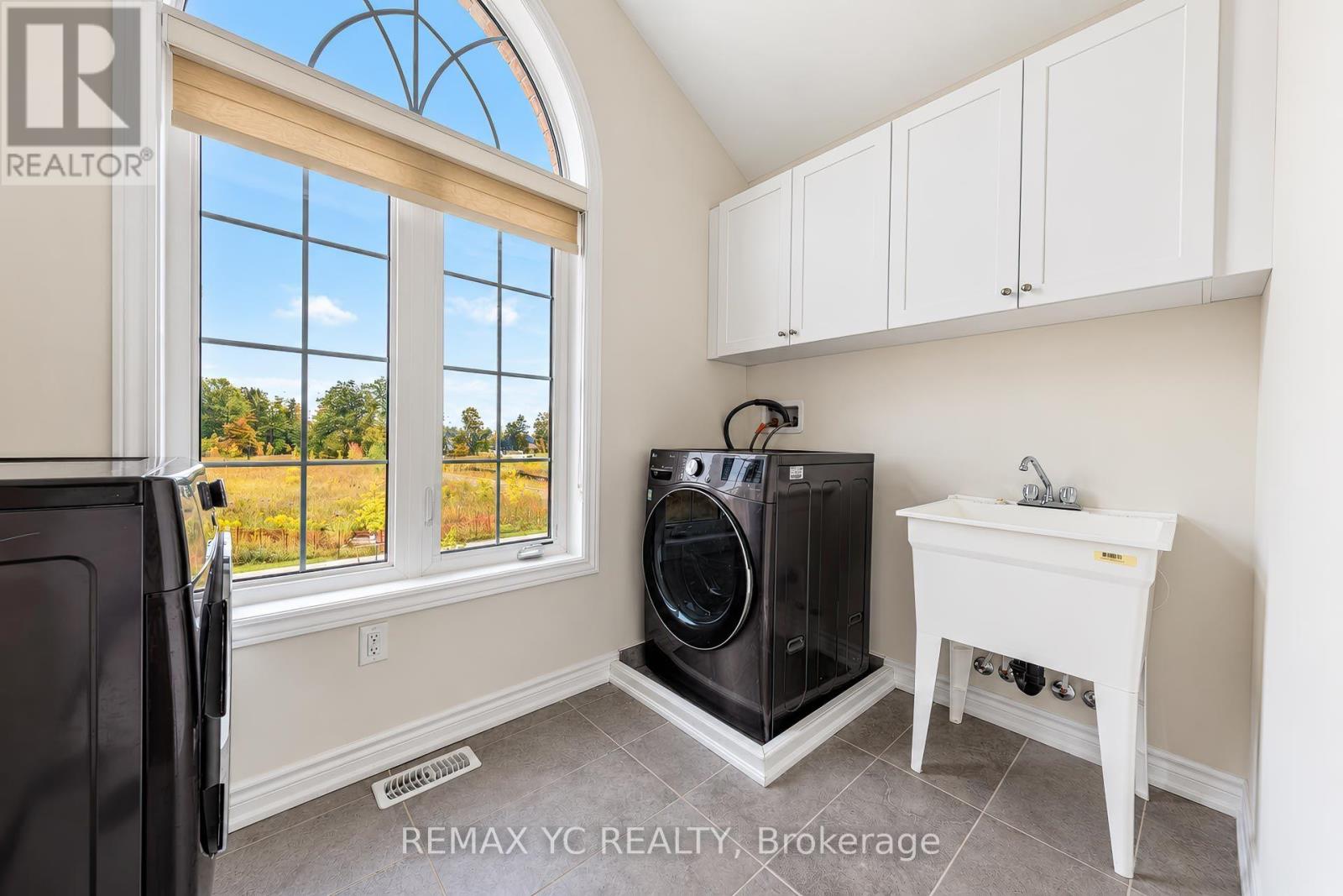 126 Durham Avenue Property Photo 29