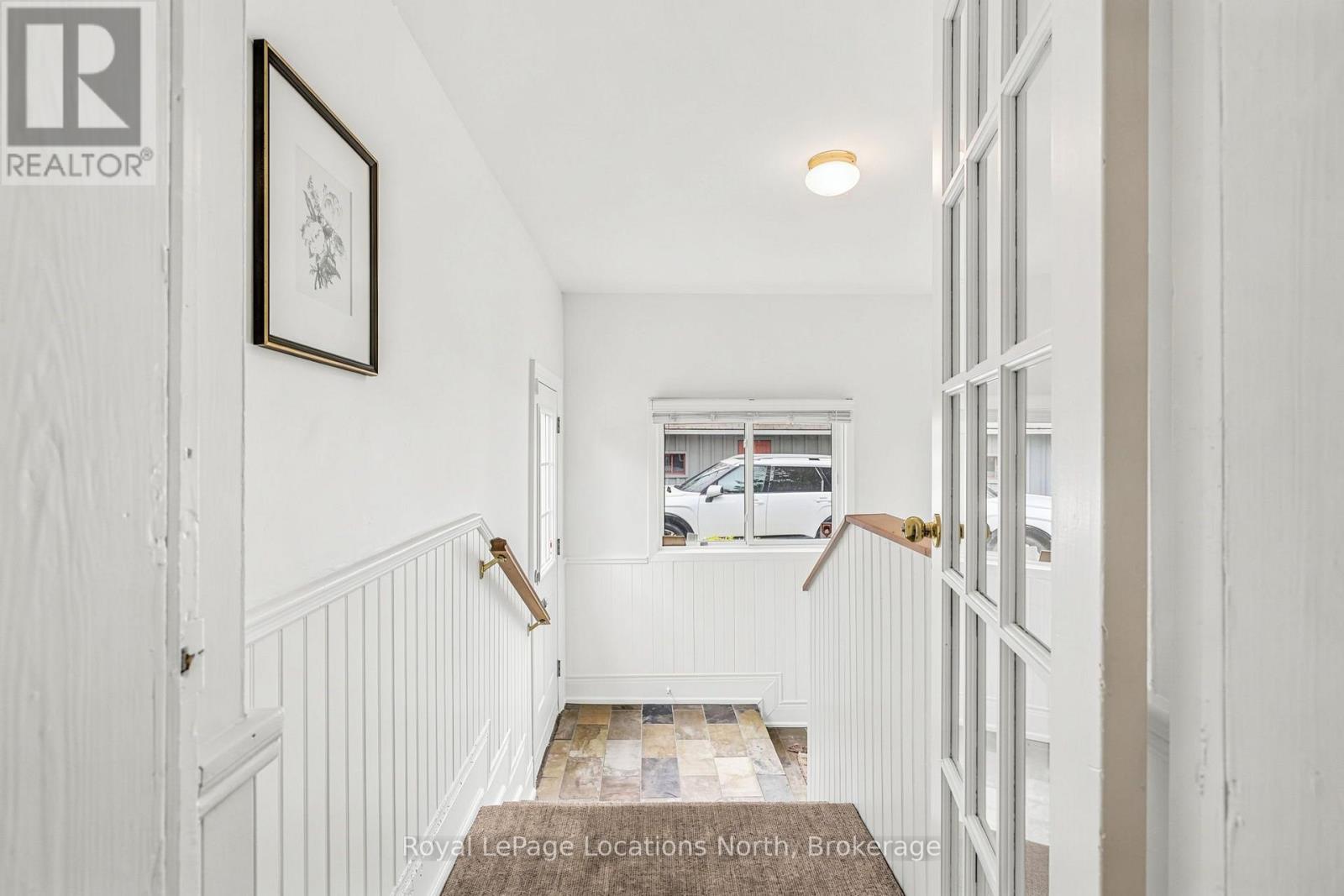562 Cameron Street Property Photo 5