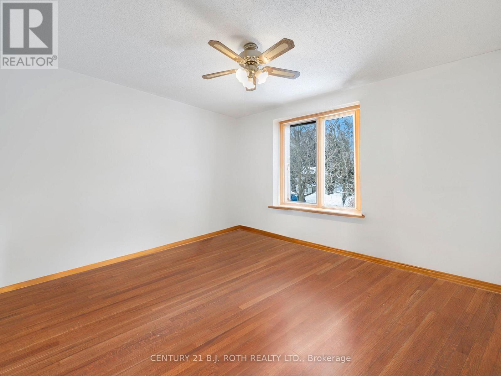 292 Millard Street Property Photo 8