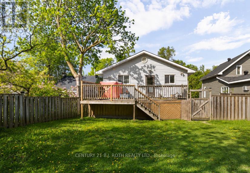 292 Millard Street Property Photo 11