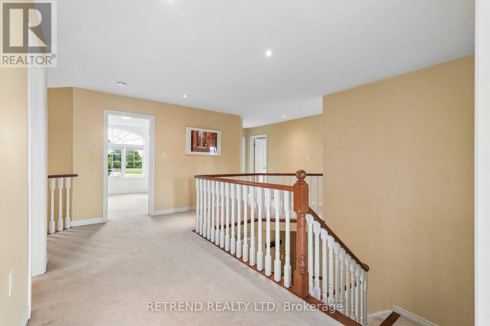 36 Sandringham Drive Property Photo 19