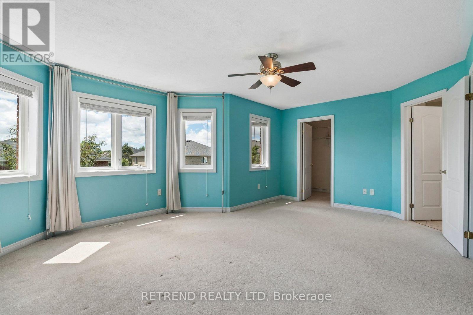 36 Sandringham Drive Property Photo 22