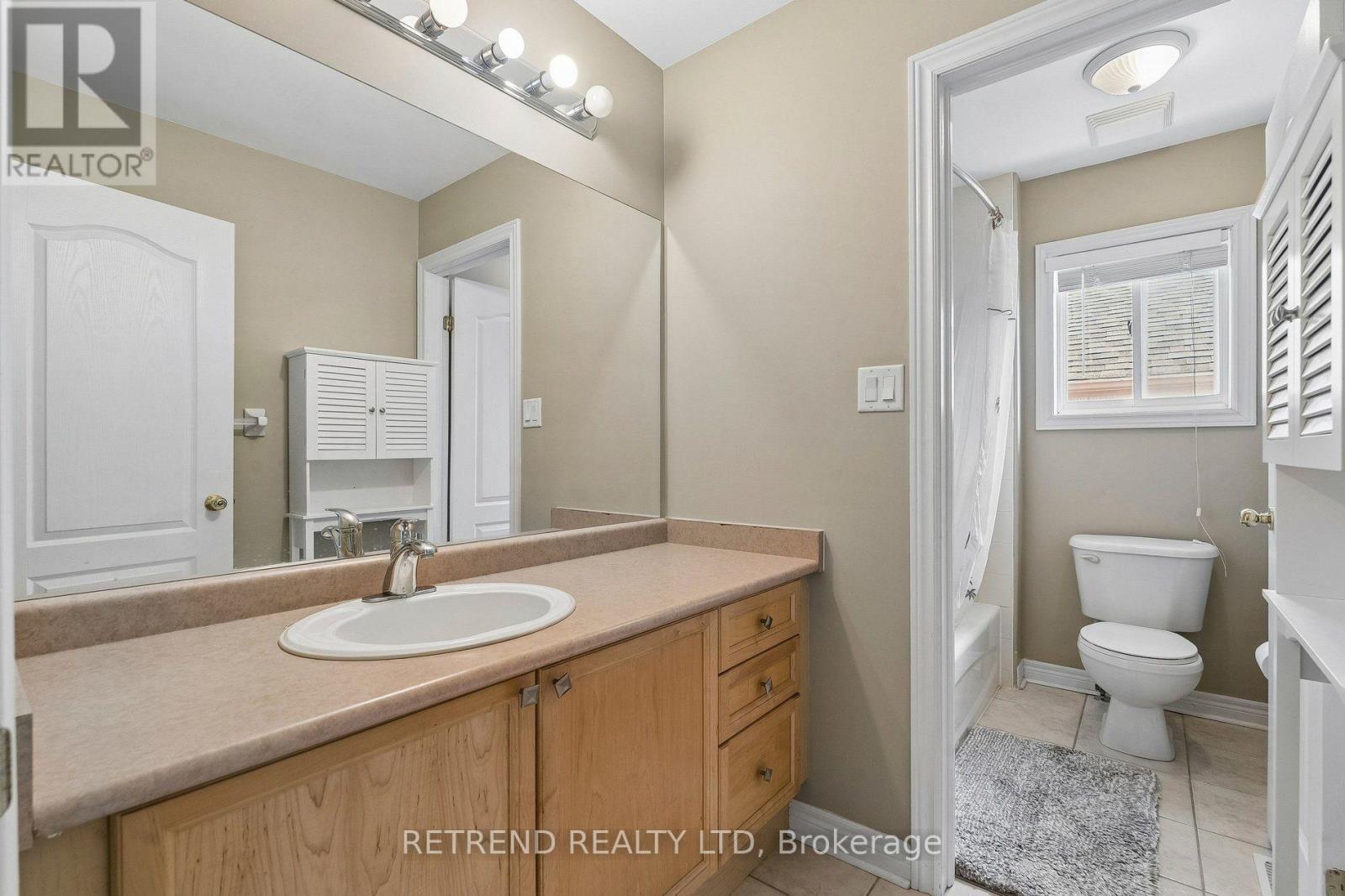 36 Sandringham Drive Property Photo 34