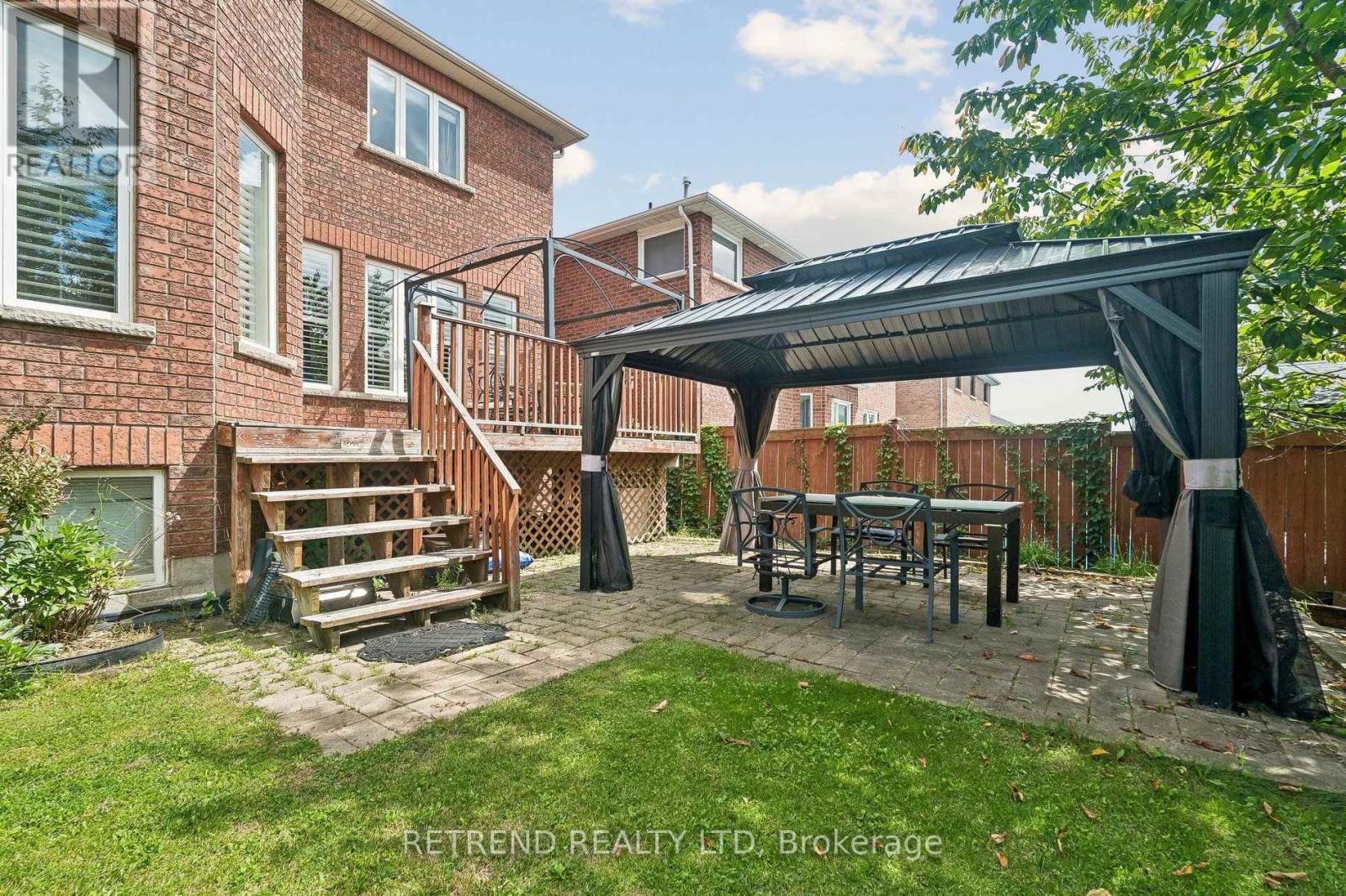 36 Sandringham Drive Property Photo 36