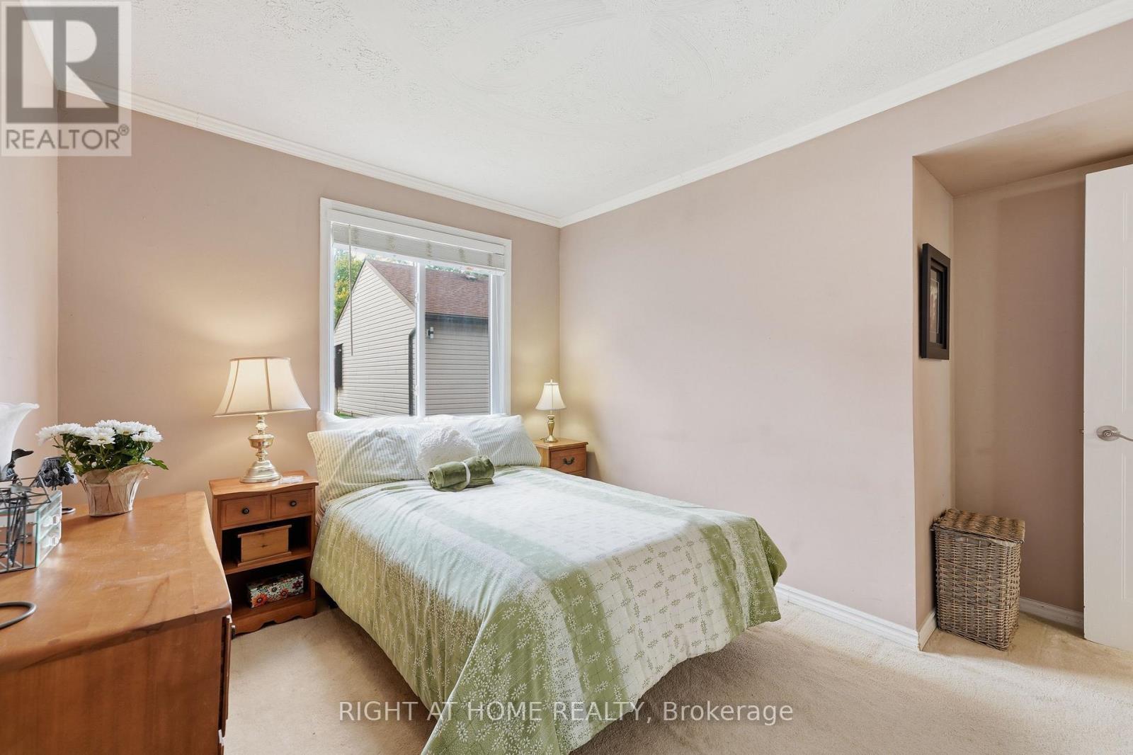 103 - 43 Olive Crescent E Property Photo 13