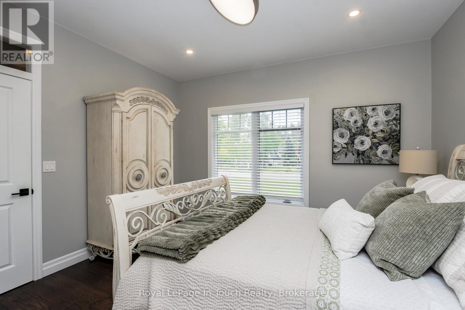 55 Beaufort Crescent Property Photo 24