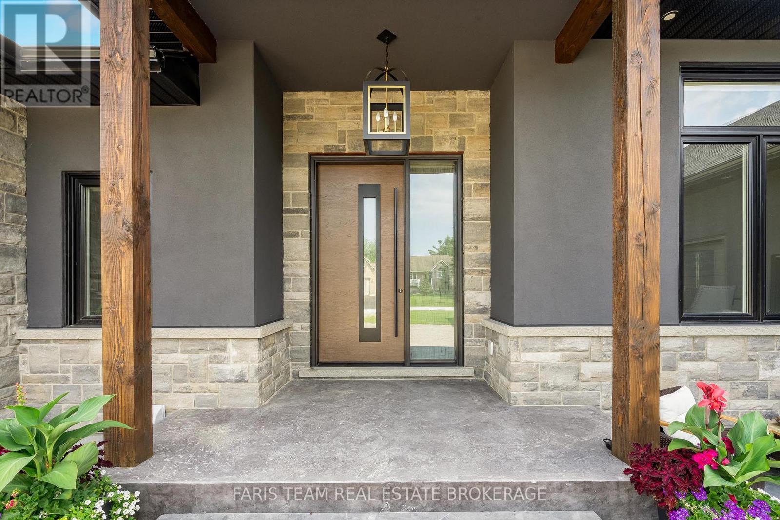 7 Reynolds Road Property Photo 5
