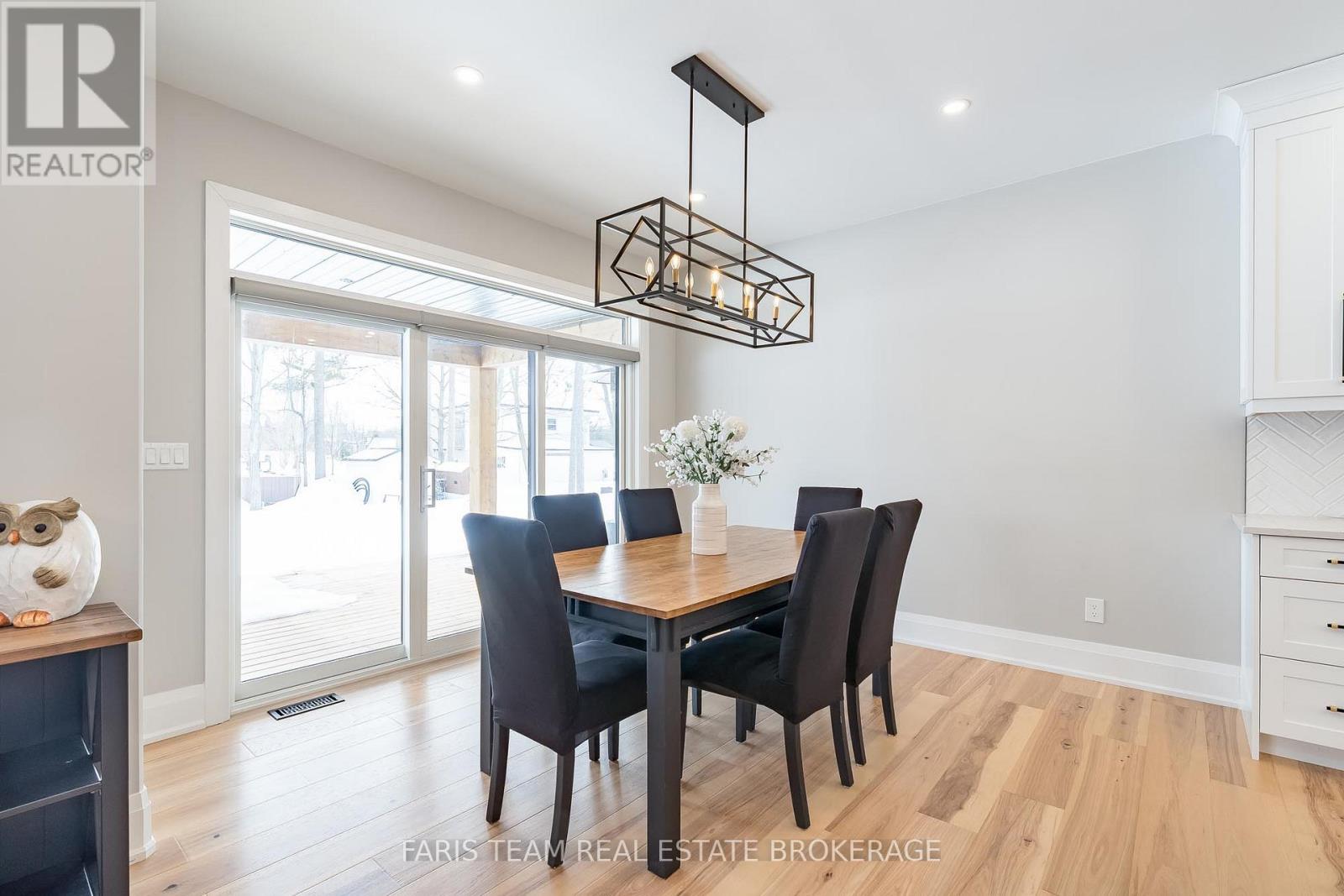 7 Reynolds Road Property Photo 11