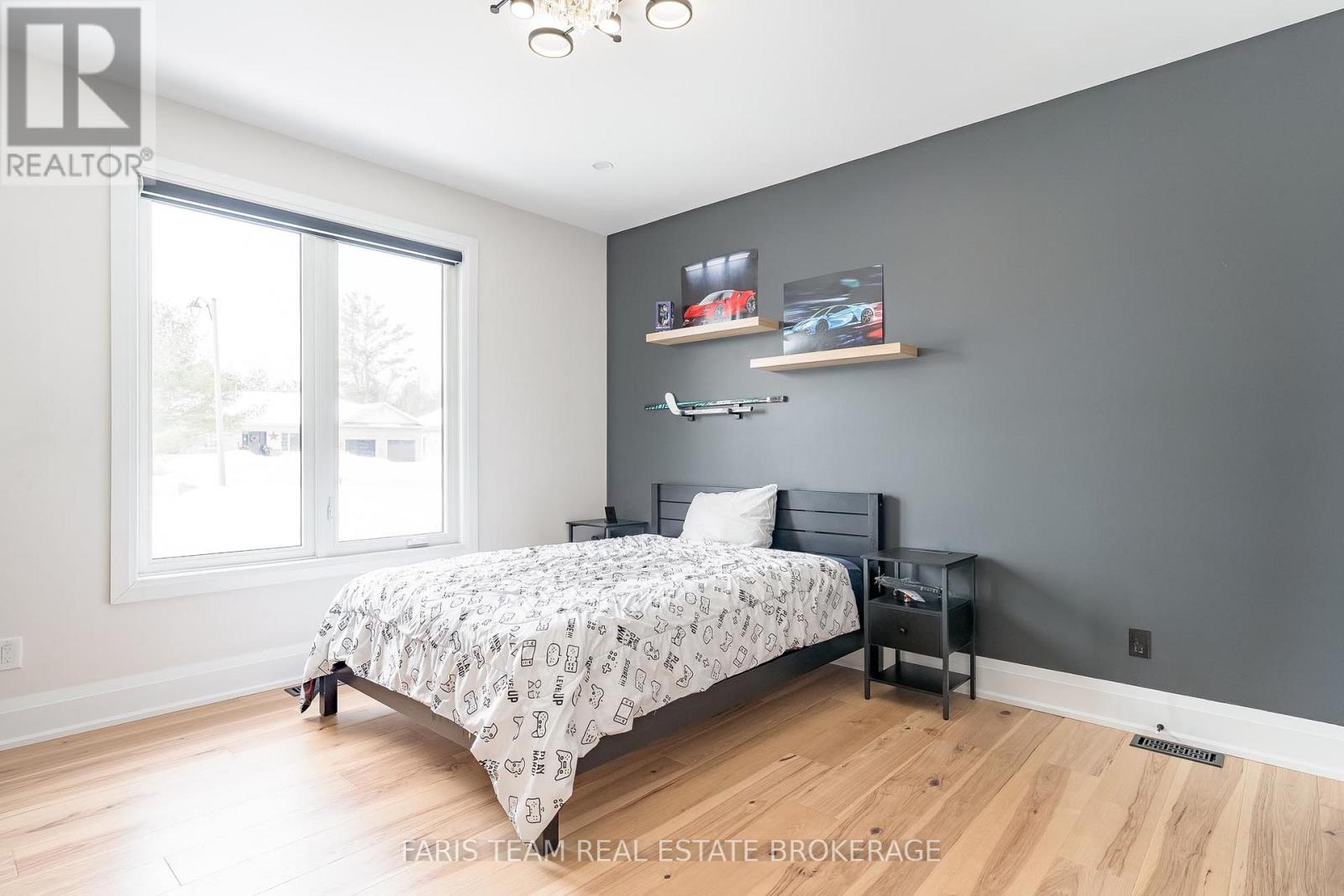 7 Reynolds Road Property Photo 23