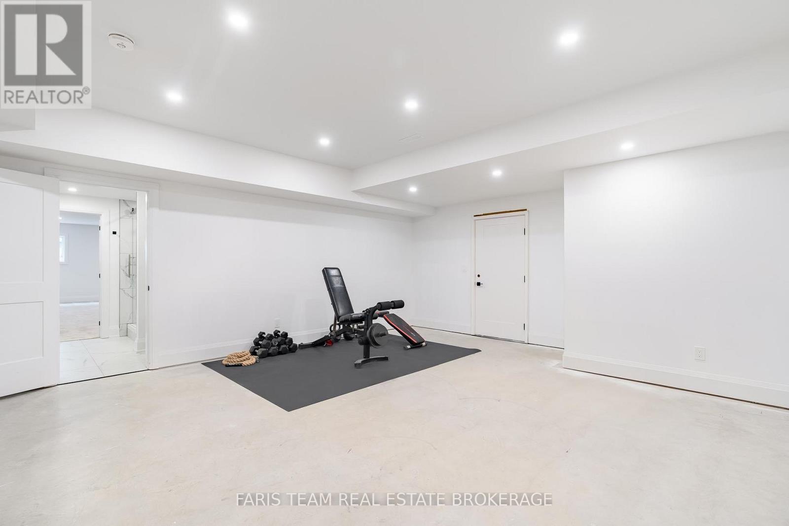7 Reynolds Road Property Photo 31