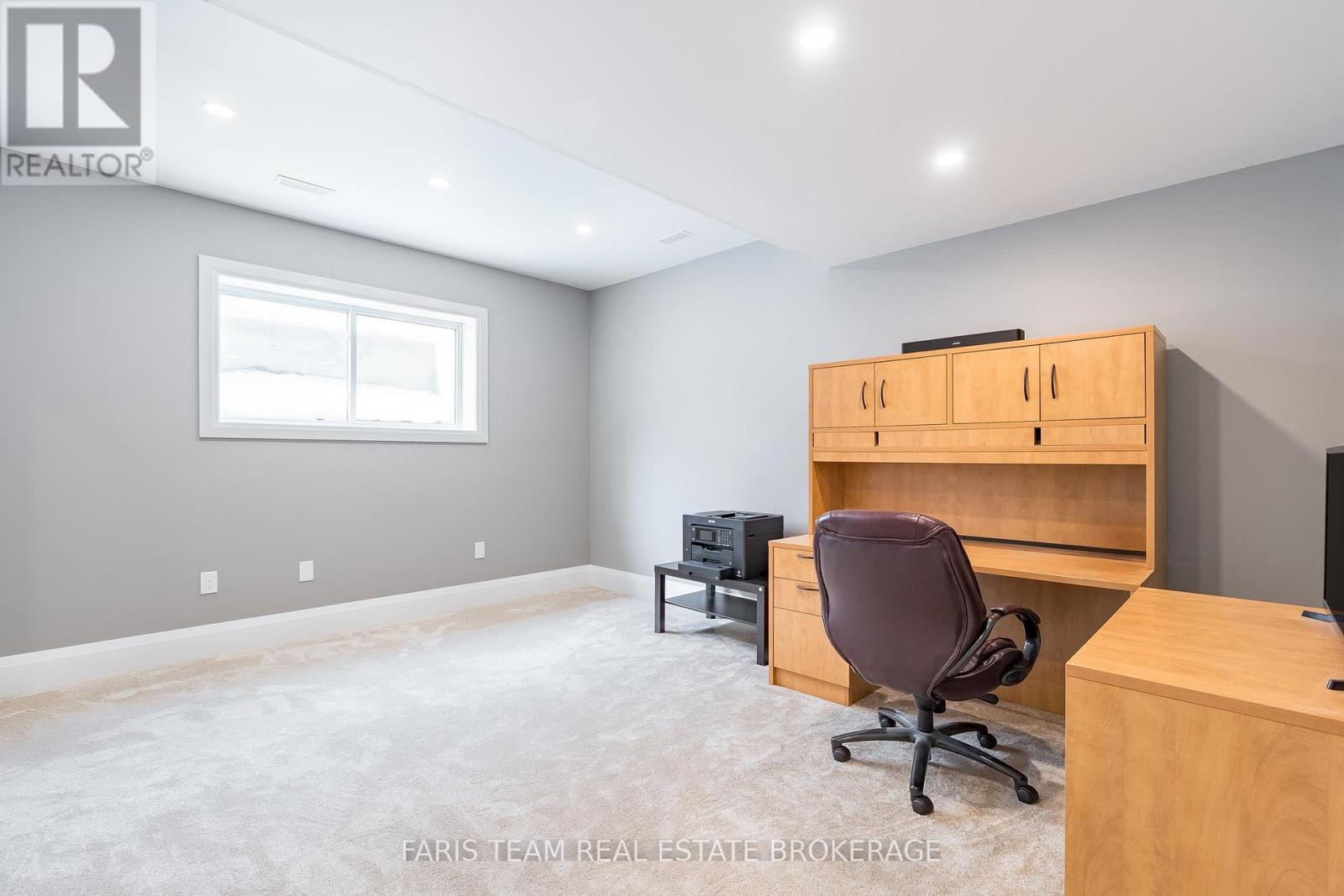 7 Reynolds Road Property Photo 34