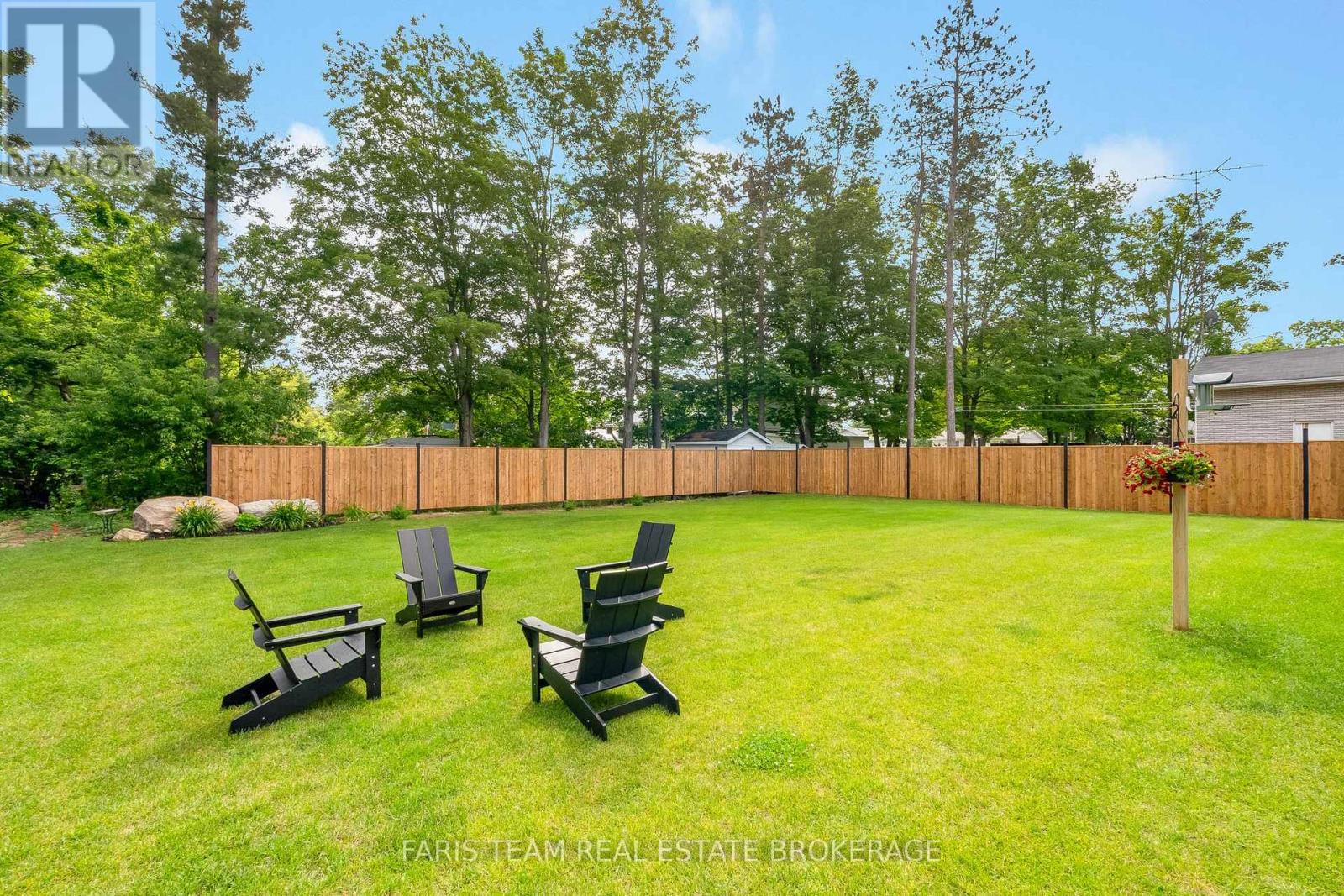 7 Reynolds Road Property Photo 45
