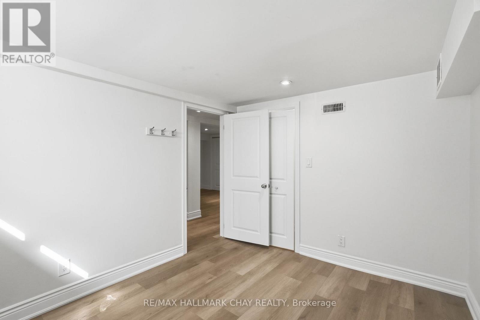 174 St Vincent Street Property Photo 22