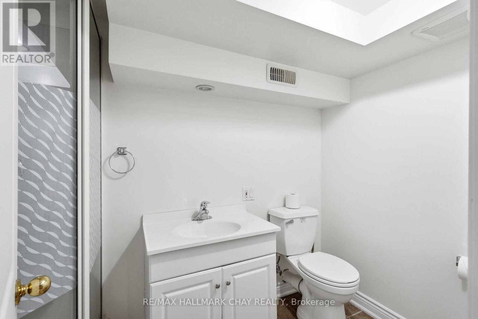 174 St Vincent Street Property Photo 23