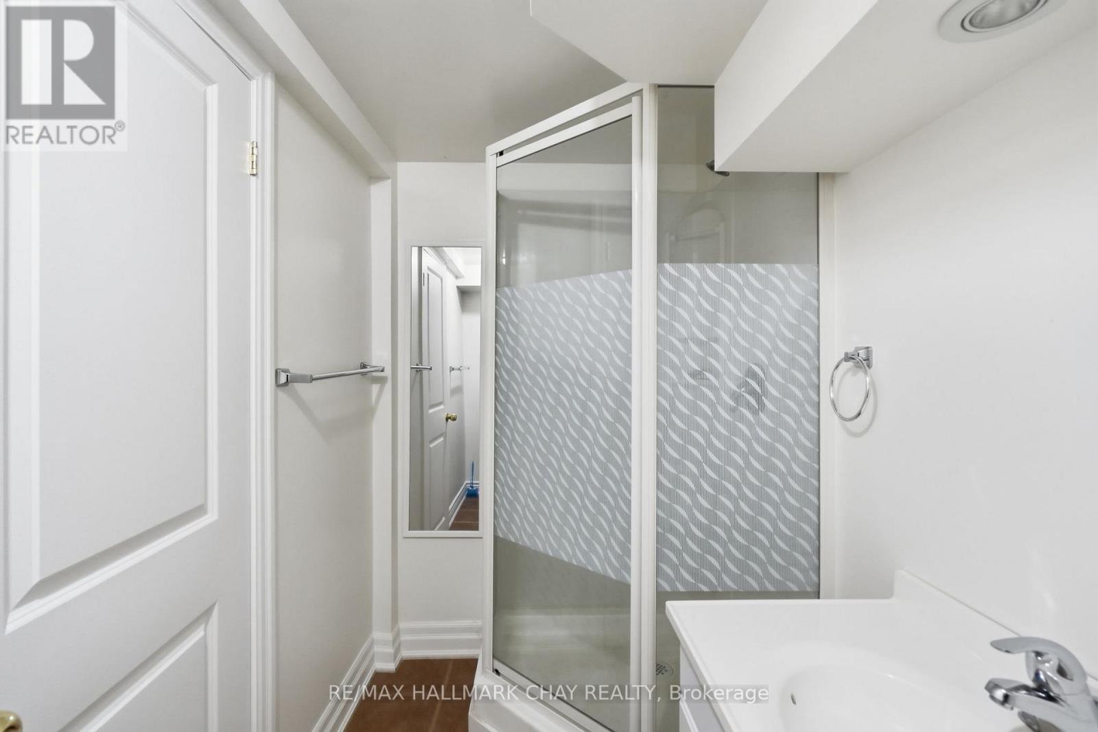 174 St Vincent Street Property Photo 24