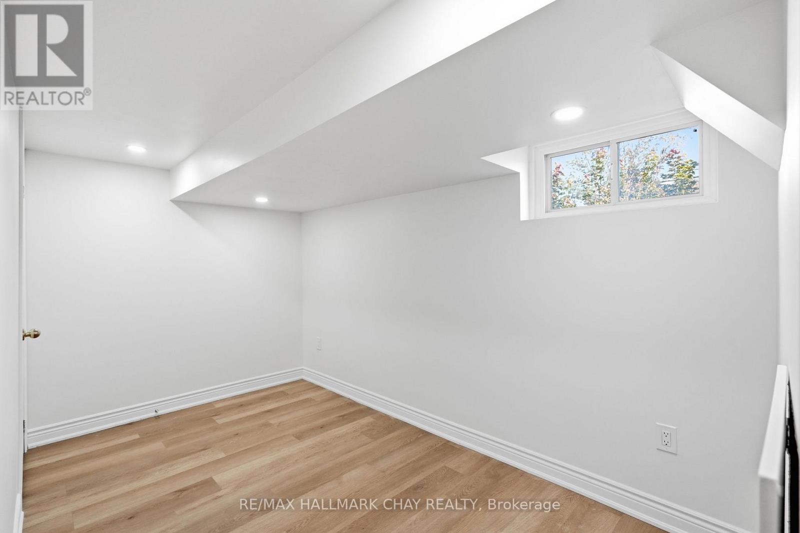 174 St Vincent Street Property Photo 25