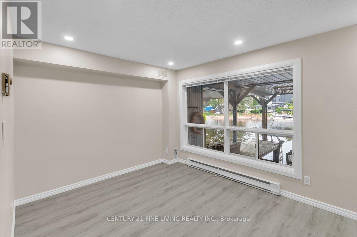 2 - 30 Laguna Parkway Property Photo 10