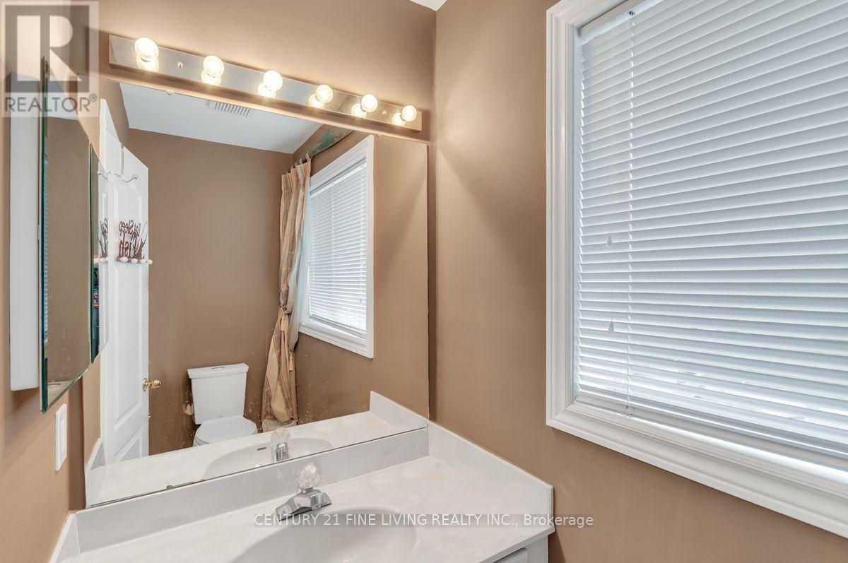 2 - 30 Laguna Parkway Property Photo 25