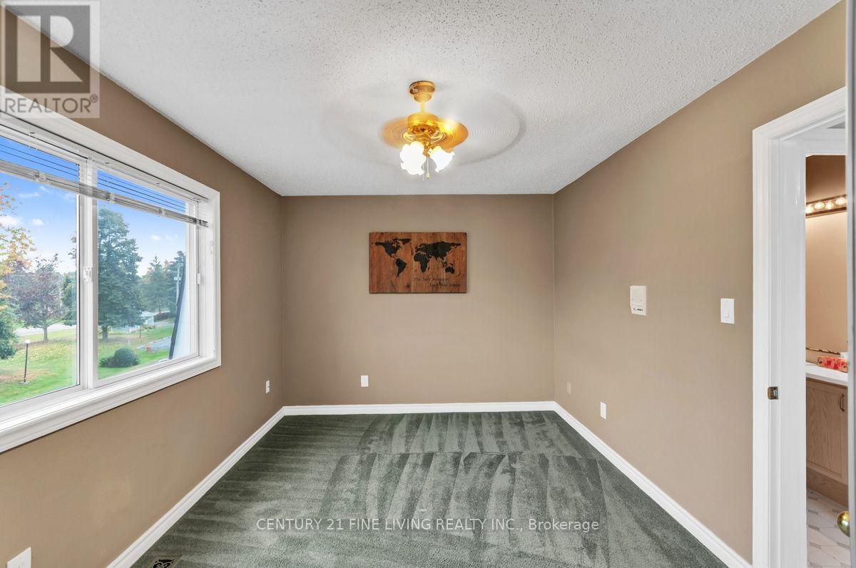 2 - 30 Laguna Parkway Property Photo 33