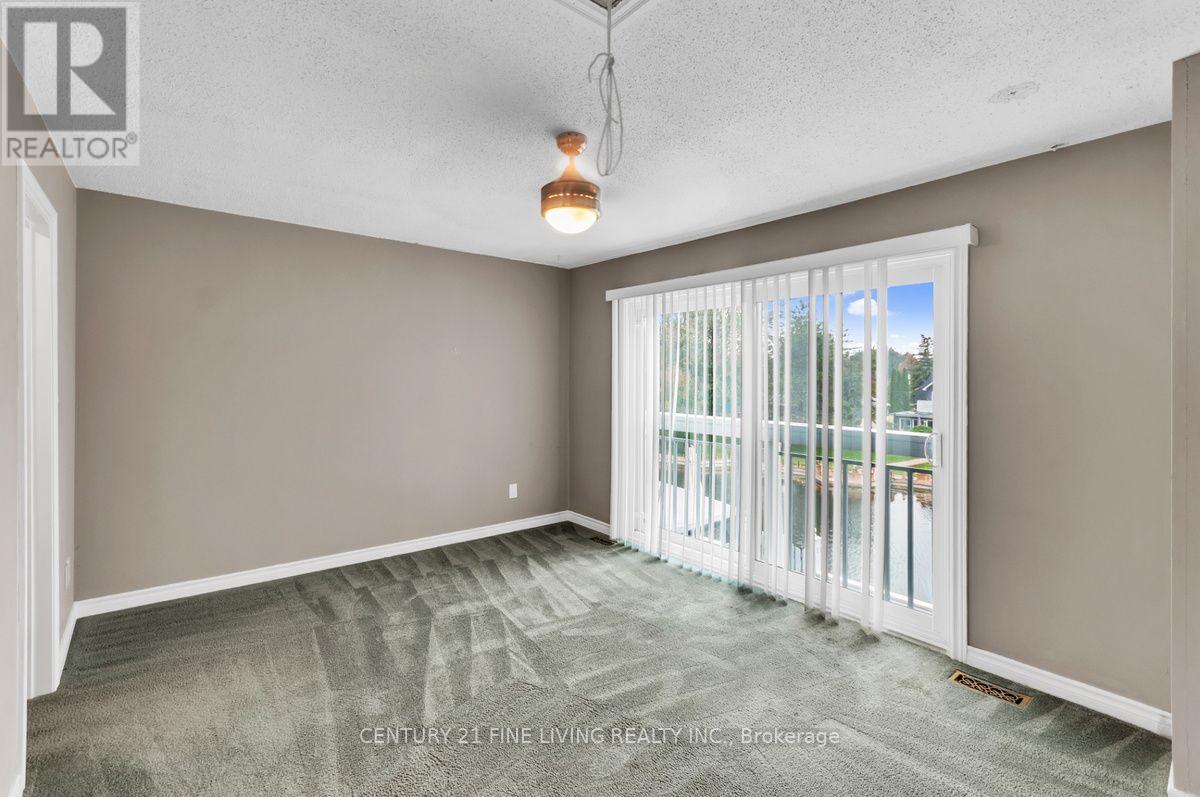 2 - 30 Laguna Parkway Property Photo 35