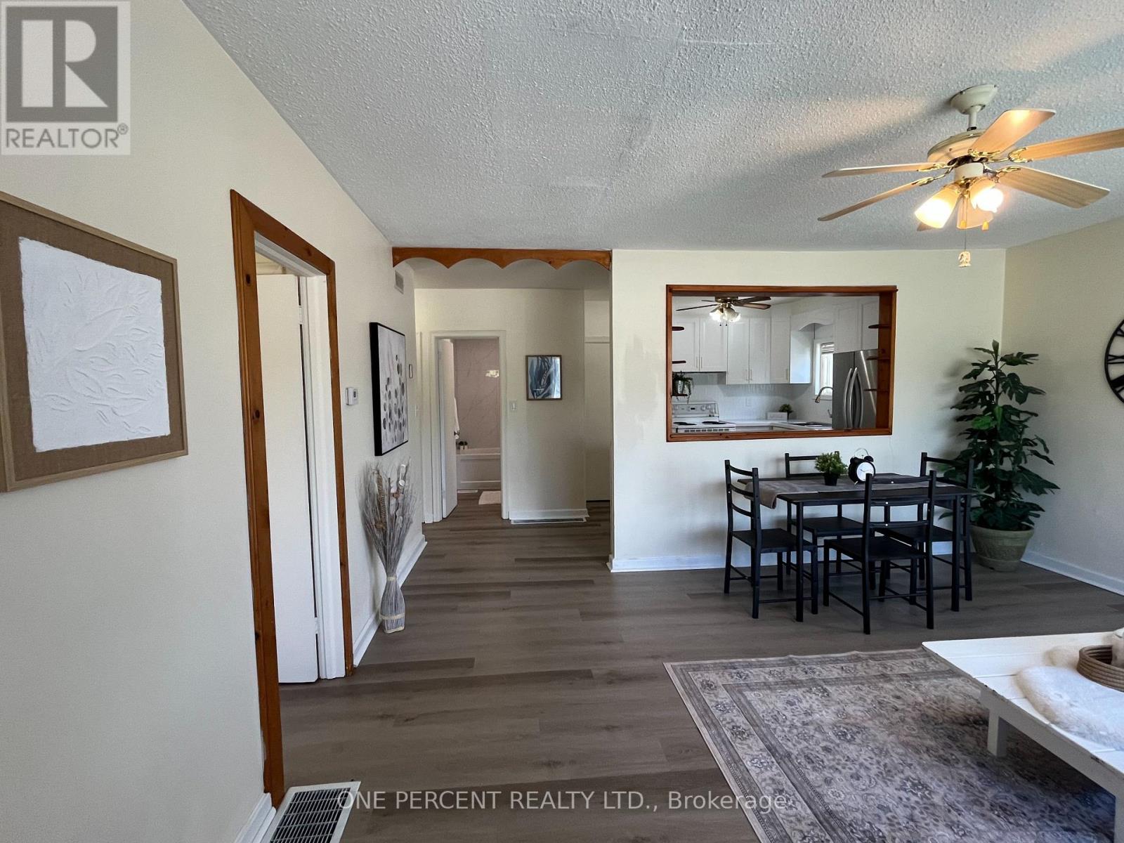 177 Atherley Road Property Photo 8
