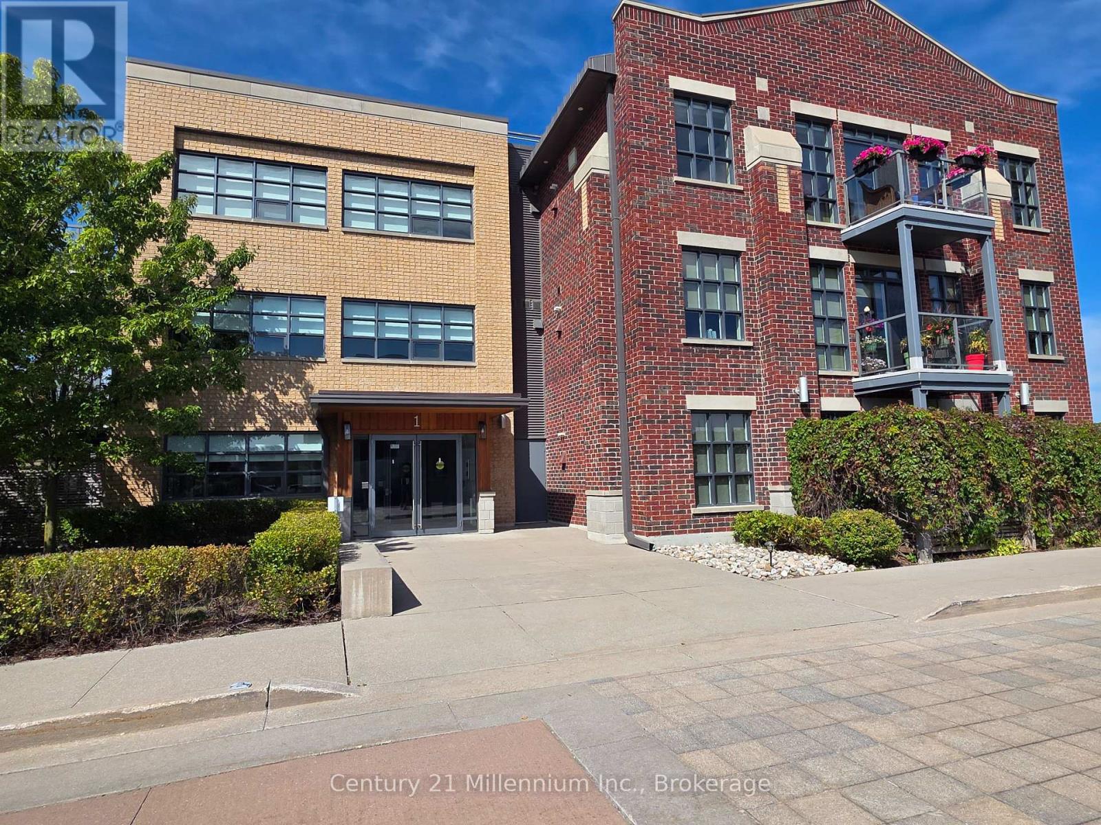 203 - 1 Shipyard Lane Property Photo 1