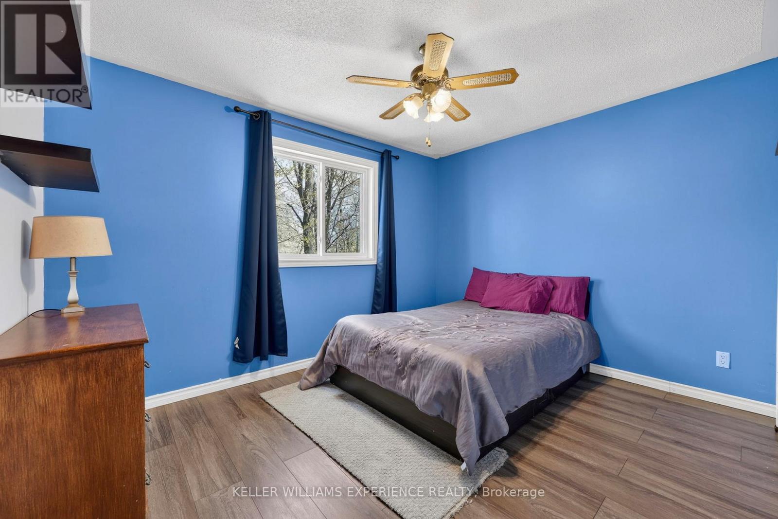 645 Bayview Drive Property Photo 9