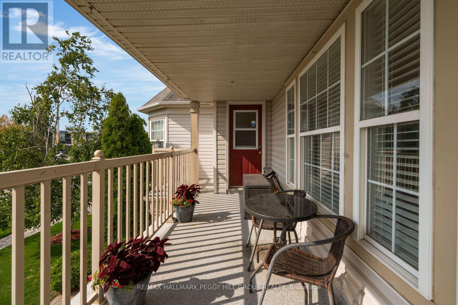 5 Sandringham Drive Property Photo 2