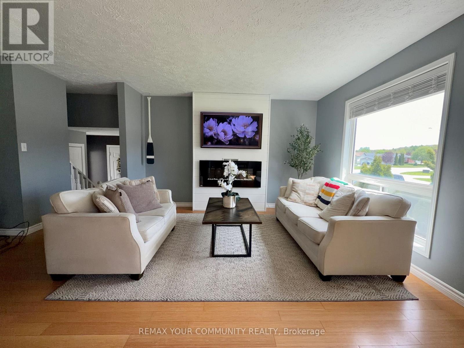 86 Oxley Drive Property Photo 11