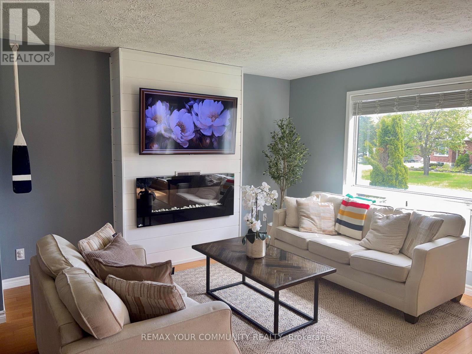 86 Oxley Drive Property Photo 12