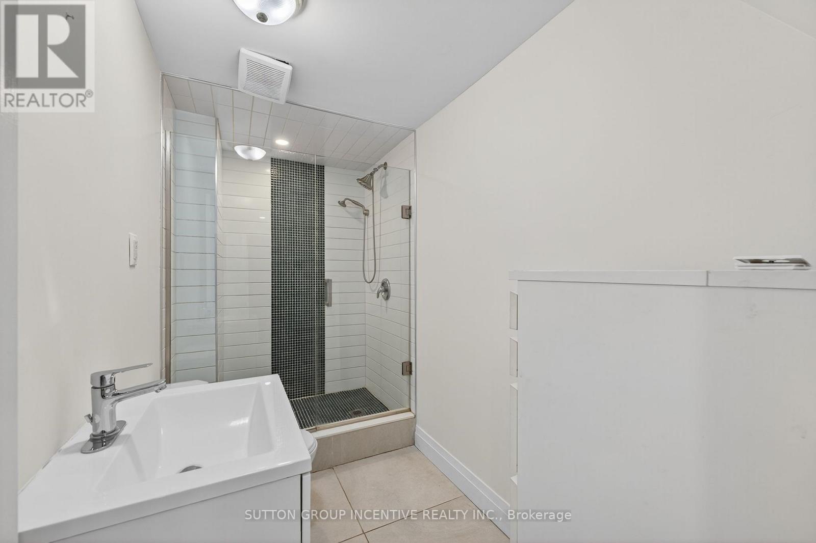 23 Blair Crescent Property Photo 18