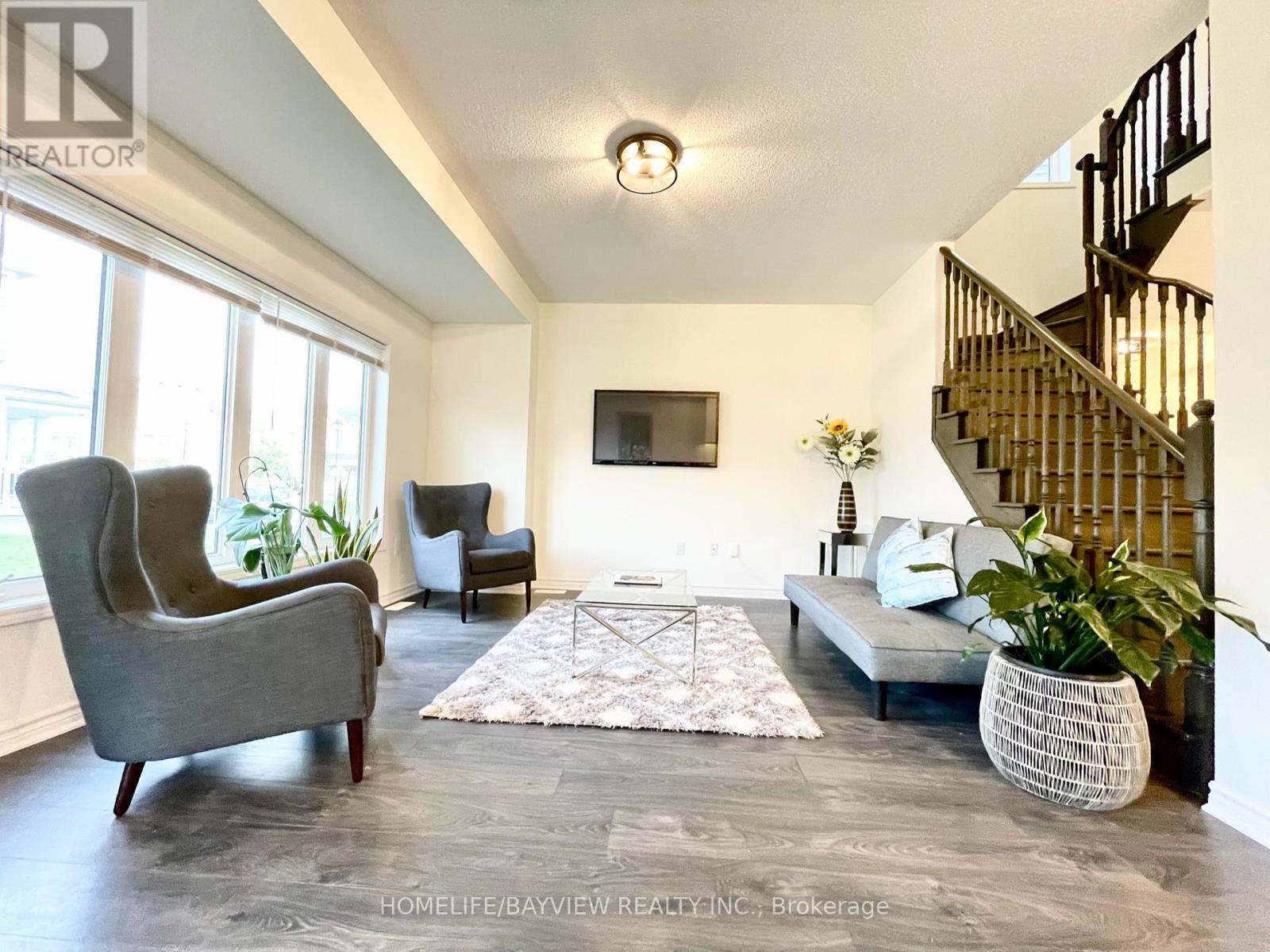 128 Village Gate Drive Property Photo 8