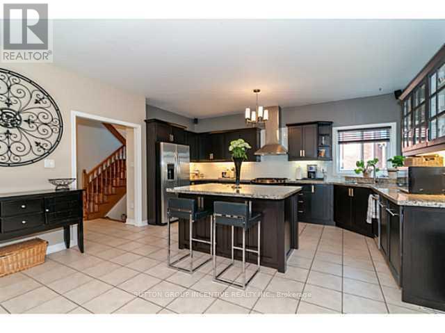 4 Bluewater Trail Property Photo 5