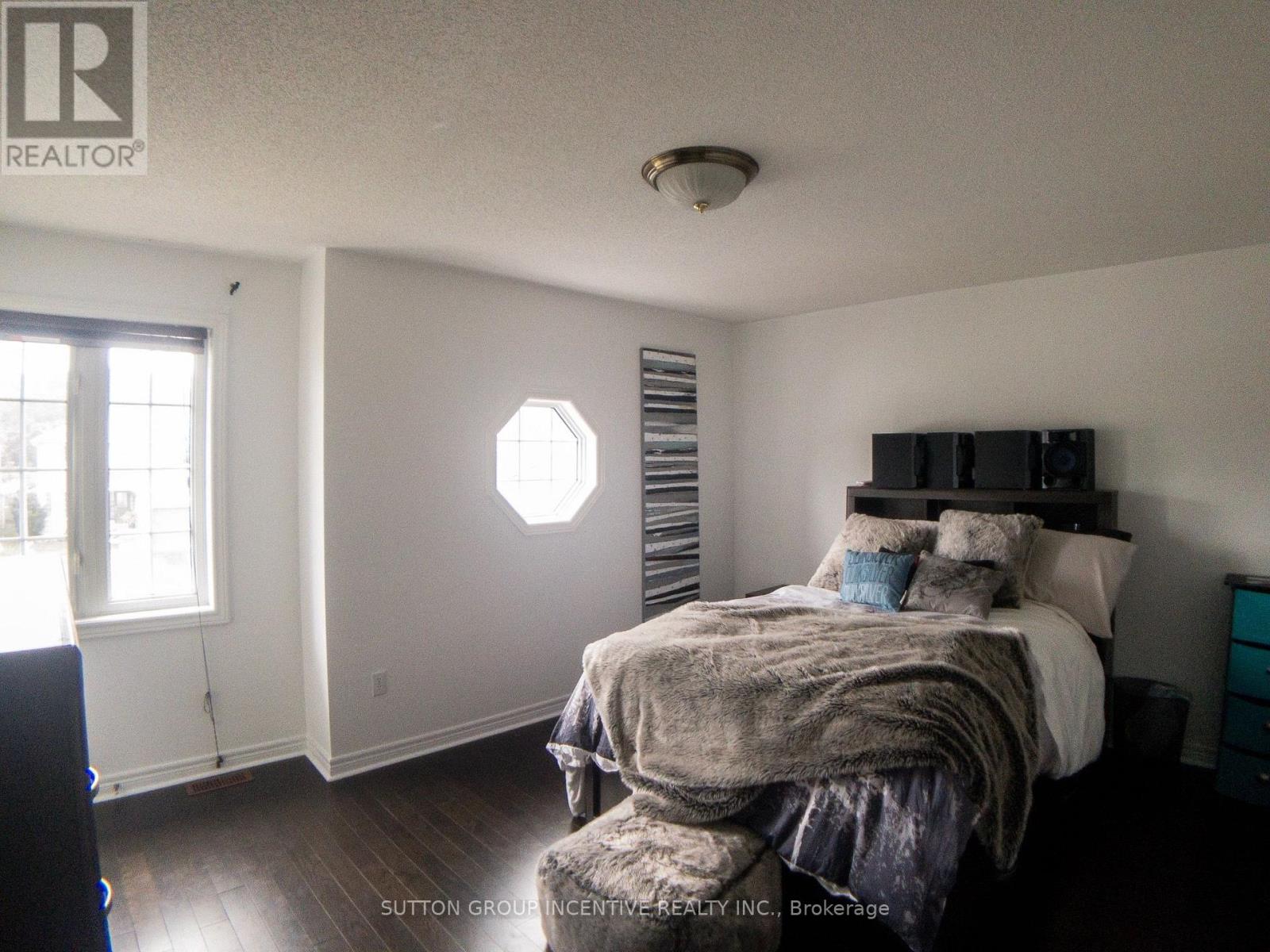 4 Bluewater Trail Property Photo 10