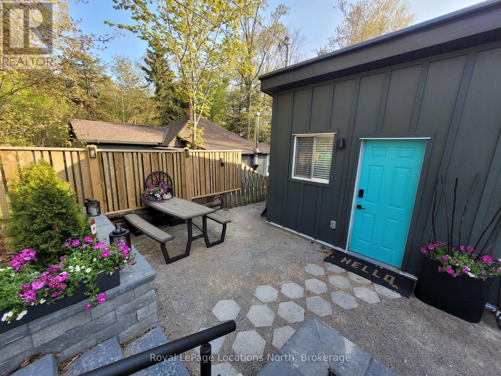 347 Balm Beach Road W Property Photo 7