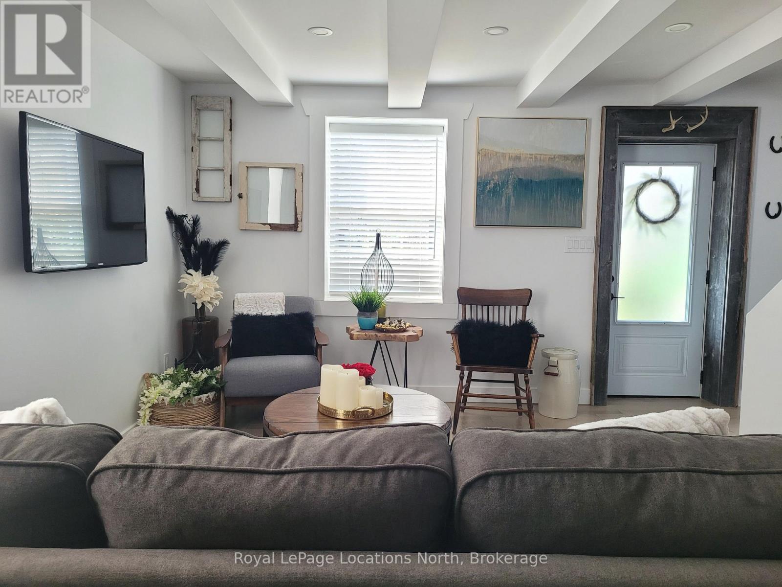 347 Balm Beach Road W Property Photo 18