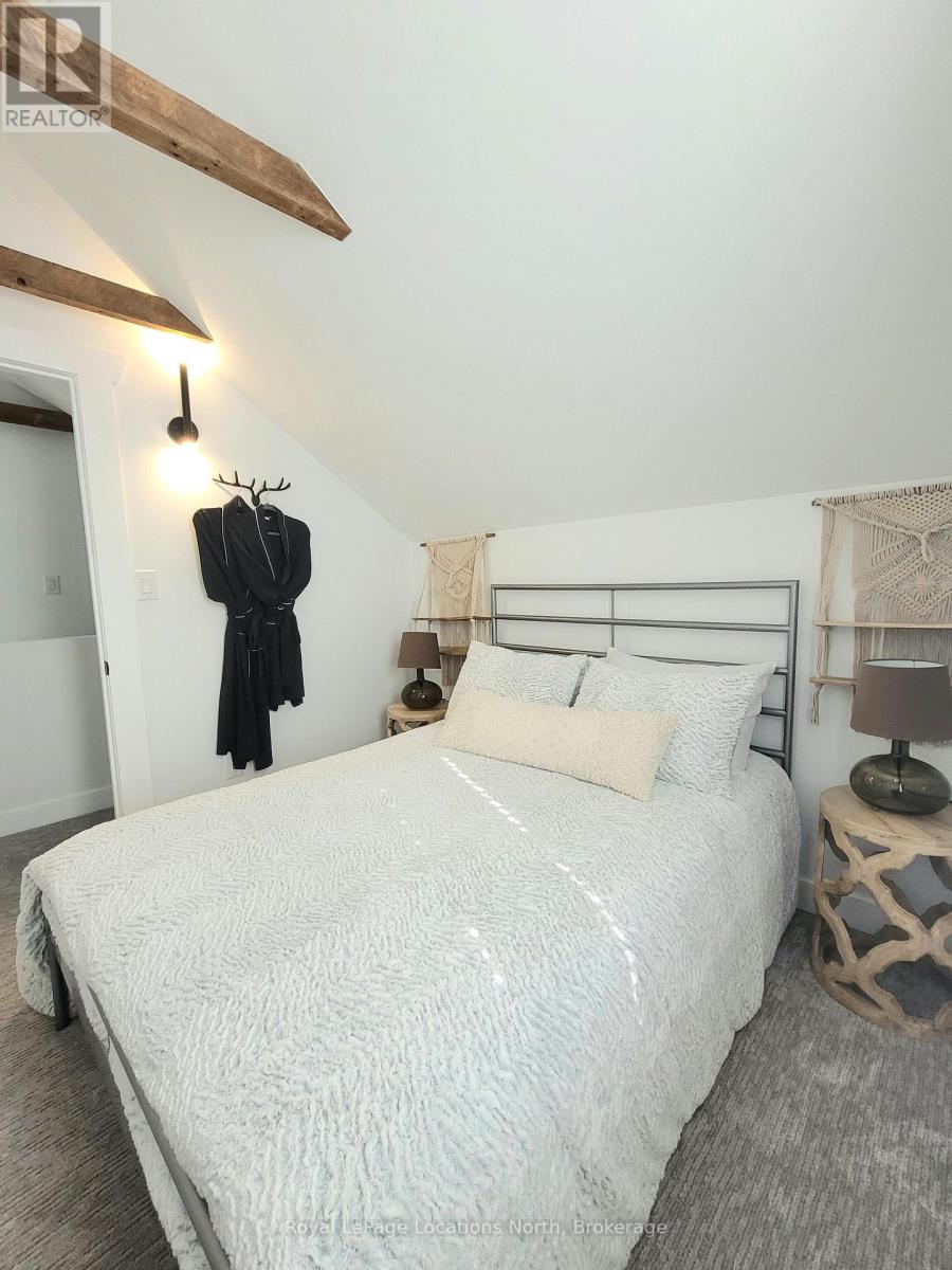 347 Balm Beach Road W Property Photo 27