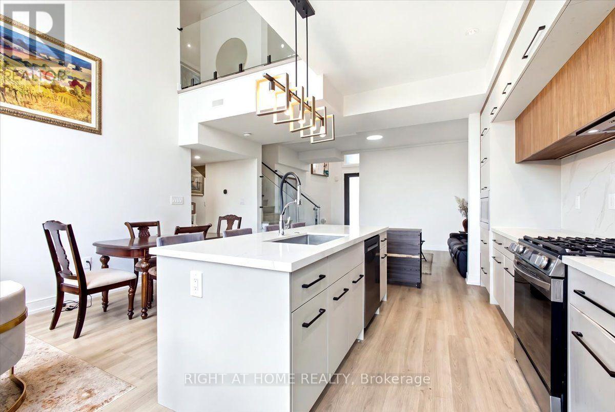 3717 Quayside Drive Property Photo 7