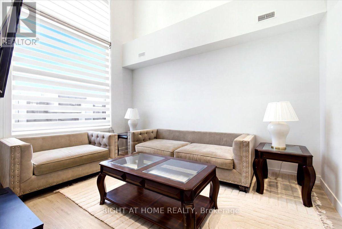 3717 Quayside Drive Property Photo 11