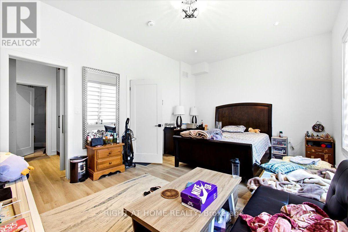 3717 Quayside Drive Property Photo 13
