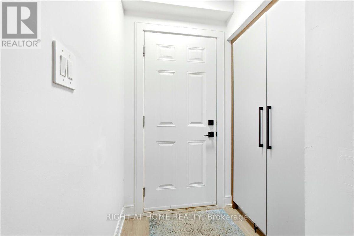 3717 Quayside Drive Property Photo 17