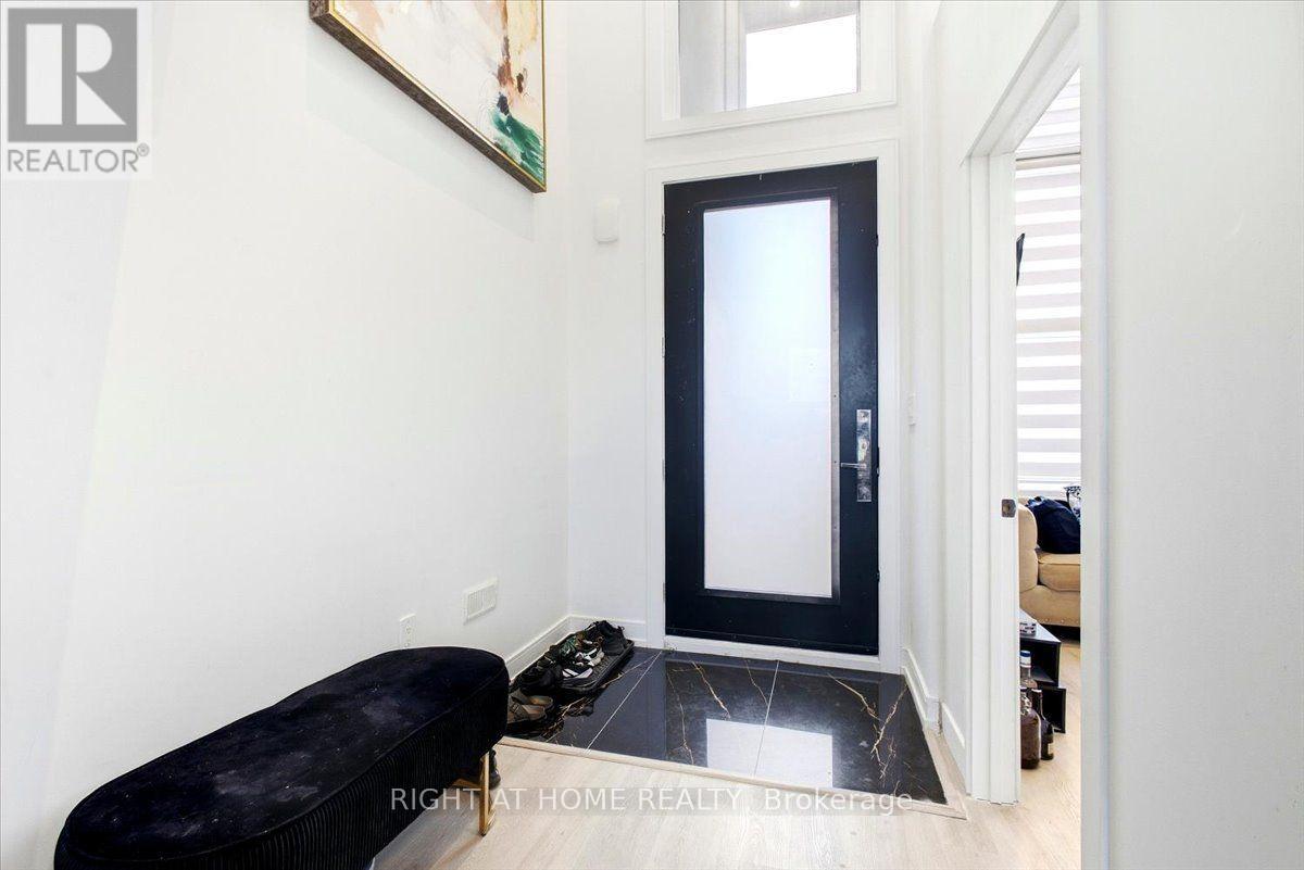 3717 Quayside Drive Property Photo 20