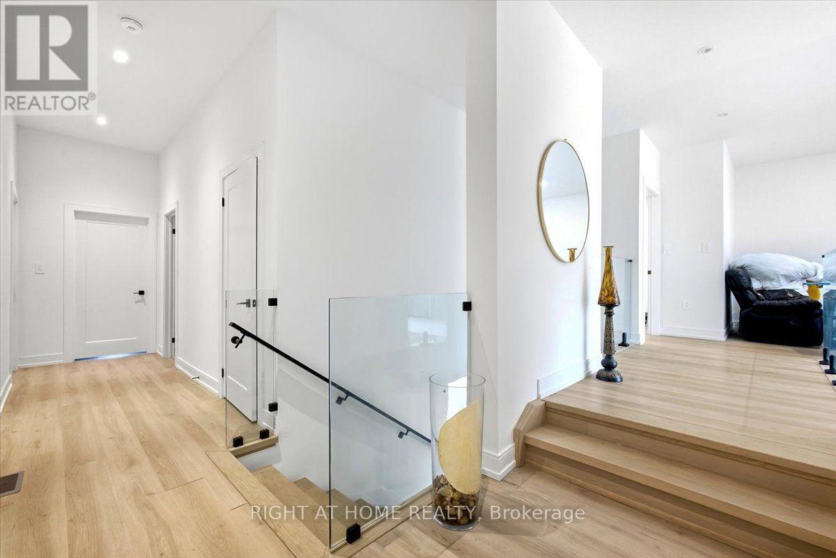 3717 Quayside Drive Property Photo 25